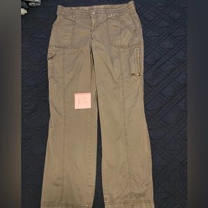 Natural Reflections Size 10 Green Pants